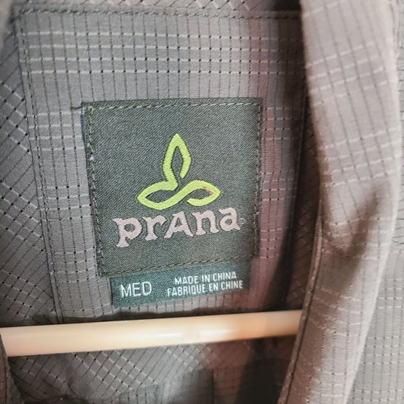 Prana Mens M Green Striped Short Sleeves Button Up Shirt Pockets Casual Collared - Picture 6 of 7